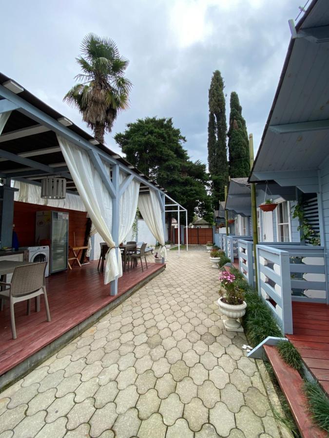 Эко Домики У Моря В Гаграх Gagra Exteriör bild